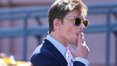 Santiago Caputo, quien hace de jefe de Gabinete sin serlo, impulsó la llegada del ex agente Andrés Vázquez a la nueva DGI.