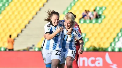 Fútbol: las chicas argentinas golearon a Uruguay en la Copa América Femenina