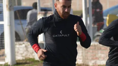 Matías Ibáñez y Junior Arias se sumaron a las prácticas de Patronato