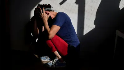 Se identificó que 26 por ciento de los agresores tienen armas de fuego, y que el 98 por ciento de quienes portan armas son hombres.