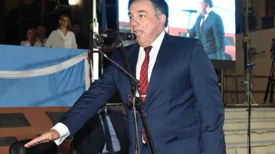 Martín Oliva asume como intendente 