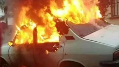 Dos autos se incendiaron por completo en Concepción del Uruguay