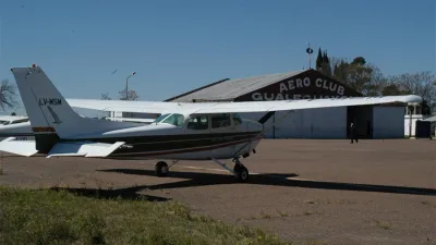 El aeródromo de Gualeguaychú permanece clausurado para vuelos sanitarios, pero lo habilitan por horas para instancias comerciales.