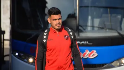 Recuperado de un desgarro, Axel Rodríguez se perfila para volver de titular en Patronato