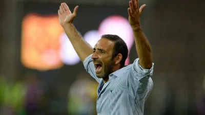 Unión de Santa Fe oficializó la llegada de Juan Manuel Azconzábal como DT