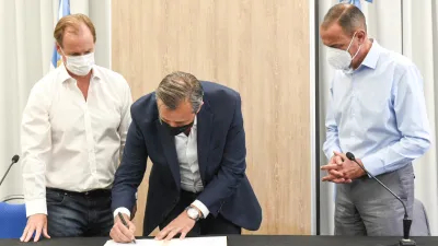 Bahl firma convenio por Circunvalar Sur de Paraná