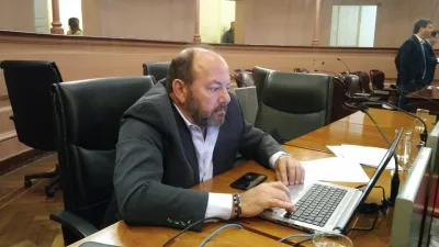 Bahler fue invitado a contar en Chile sobre la ley de RCP en escuelas