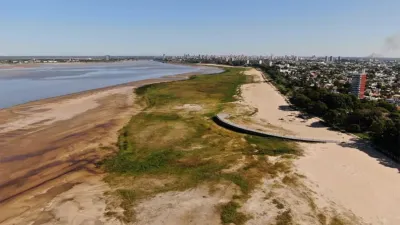 La Laguna Setúbal en la ciudad de Santa Fe es un claro testigo de la bajante que padece el río Paraná. Desde el martes 10 de noviembre, la altura del río se “clavó” en 60 centímetros.