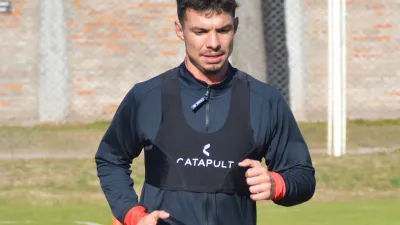 Banega por Nievas es el único cambio que se perfila en Patronato para visitar Sarandí