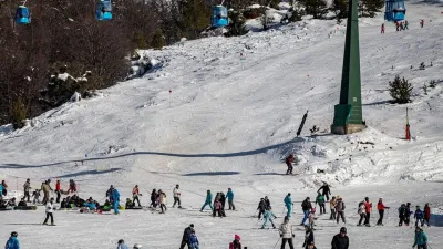 Se confirmó que 180 jóvenes en viaje de egresados en Bariloche, contrajeron norovirus. 