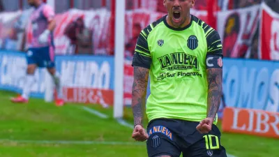 Con una goleada, Barracas Central logró su primer triunfo con Sergio Rondina