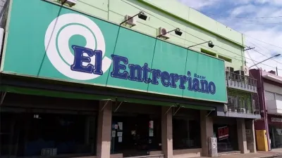 Al disponer la quiebra de Bazar El Entrerriano, el juez decretó “la inhibición general de bienes de la empresa”; la “inhabilitación” de los integrantes de la sociedad; y ordenó “prohibir a los integrantes del directorio, ausentarse del país”.