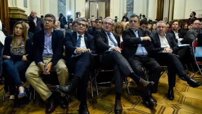 Benedetti estuvo en la presentación del proyecto de ley