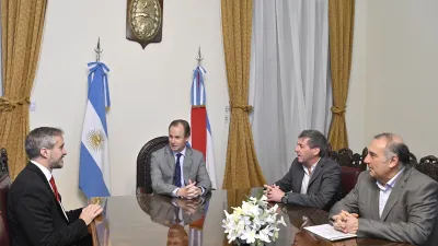 Bordet avanza con la CNV financiamiento para la producción y la obra pública