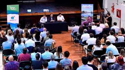 Bordet con referentes municipales de turismo