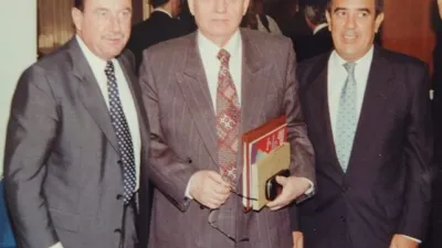 Busti, Gorbachov y Chagas