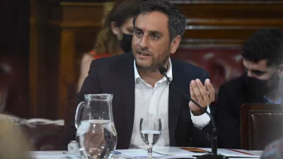 Cabandié afirmó que el 95% de los incendios son provocados y se quejó de la Justicia