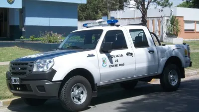 camioneta policial 