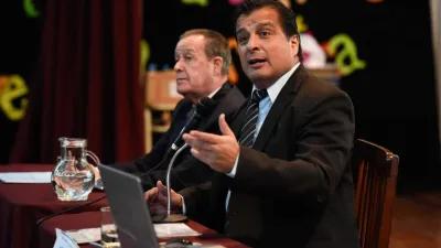 Marcelo Casaretto disertación UADER