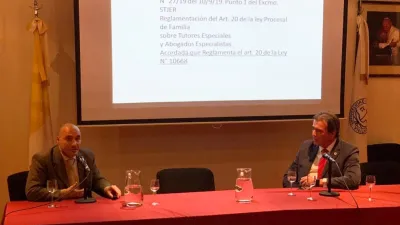 Castrillón expuso sobre el Protocolo de Buenas Prácticas para la Escucha de menores