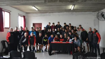 En Patronato hubo otra jornada de charlas y consejos para las inferiores