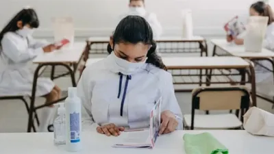 En la mayoría de los países de América Latina las escuelas no fueron abiertas y en todo caso, hubo aperturas muy parciales.