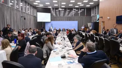 Una primera parte del año que no tuvo descanso en el verano, signada por la discusión de le Ley Bases, hasta el traspié de la primera versión.