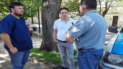 Leonardo Hassel con comisario Ernesto Frabricius