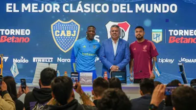 Luis Advíncula y Paulo Díaz palpitaron el superclásico en conferencia de prensa