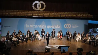 Con una fuerte apelación al diálogo, Fernández presentó el Consejo Económico y Social