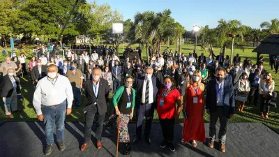 En el Consejo Económico y Social Fernández instó a reactivar la industria y el empleo