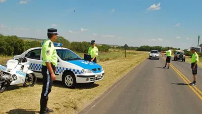 Personal de Seguridad Vial de la Policía trabajó intensamente el fin de semana largo