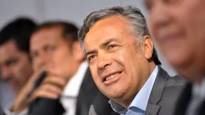 Alfredo Cornejo, jefe de la UCR.