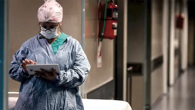 El reporte de Salud consignó que murieron once hombres y 16 mujeres por Covid-19, mientras que una persona de la Provincia de Buenos Aires fue registrada sin dato de sexo.