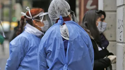 Hoy fueron confirmados 3-213 nuevos casos de Covid-19. Con estos registros, suman 1.498.160 positivos en el país. Se está al borde de superar el millón y medio de casos.