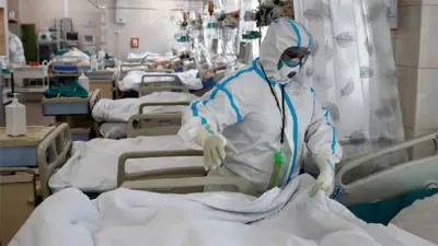 En las últimas 24 horas, se notificaron 122 nuevas muertes, de las cuales 63 son hombres y 59 mujeres. 