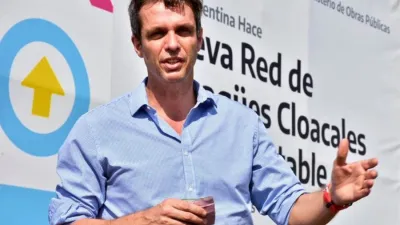 Enrique Cresto no descartó la posibilidad de disputar la candidatura a gobernador; pero enfatizó que más lo desvela que triunfe el peronismo en la provincia.