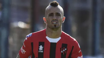 “Yo soy partidario que la permanencia se juegue dentro de la cancha”, avisó Chimino