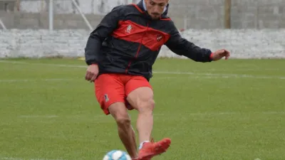 Patronato inició la semana con todo el plantel en un solo horario y trabajos tácticos