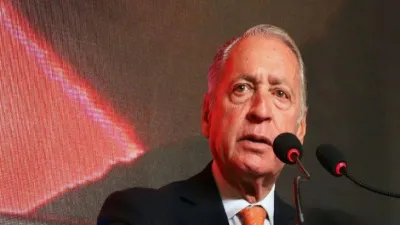 La UIA sugiere no pagar sueldo a los empleados que no quieran vacunarse