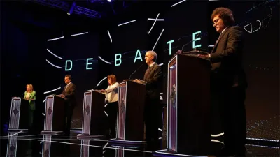 Myriam Bregman (Frente de Izquierda y Trabajadores-Unidad, FIT-U), Sergio Massa (Unión por la Patria, UxP), Patricia Bullrich (Juntos por el Cambio, JxC), Javier Milei (La Libertad Avanza, LLA) y Juan Schiaretti (Hacemos por Nuestro País, HNP).