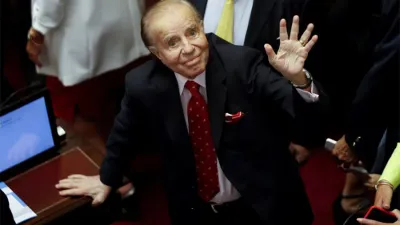 El ex presidente argentino Carlos Saúl Menem tenía 90 años.