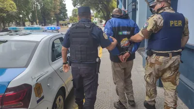 La detención se produjo en la Provincia de Buenos Aires. Se trata de una persona de Gualeguaychú que se encontraba con pedido de captura por el delito de abigeato.