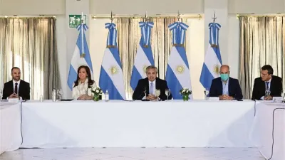 El programa que servirá como hoja de ruta para el refinanciamiento de la deuda con el FMI debe atravesar el diálogo político. Ese es el desafío para el gobierno y la oposición.