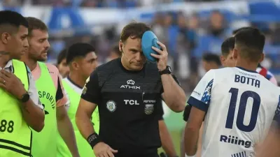 Godoy Cruz deberá pagar 50 millones de pesos por la agresión al juez de línea