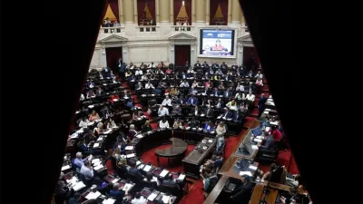En la Cámara de Diputados el DNU podría derrumbarse porque el gobierno no tiene asegurado el voto de sus aliados.
