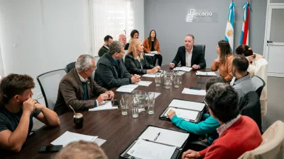 El nuevo directorio del Instituto Becario repasó el programa de becas.