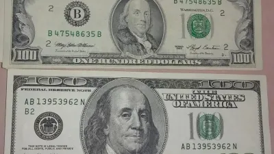 Los billetes de diseño “cara chica”, emitidos hasta 1996, son aceptados en Estados Unidos, pero enfrentan descuentos en el mercado informal argentino.