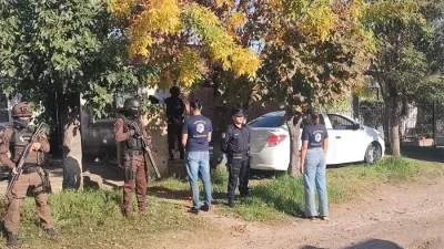 Los procedimientos se realizaron en Ramírez (Departamento Diamante), donde hubo tres detenidos y se secuestró 3 kilos de marihuana.