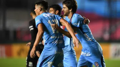 Arsenal venció a Bolívar y clasificó a los octavos de final de la Copa Sudamericana